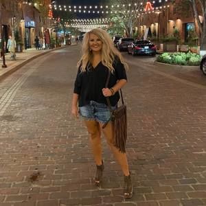 Meet your Posher, Taylor